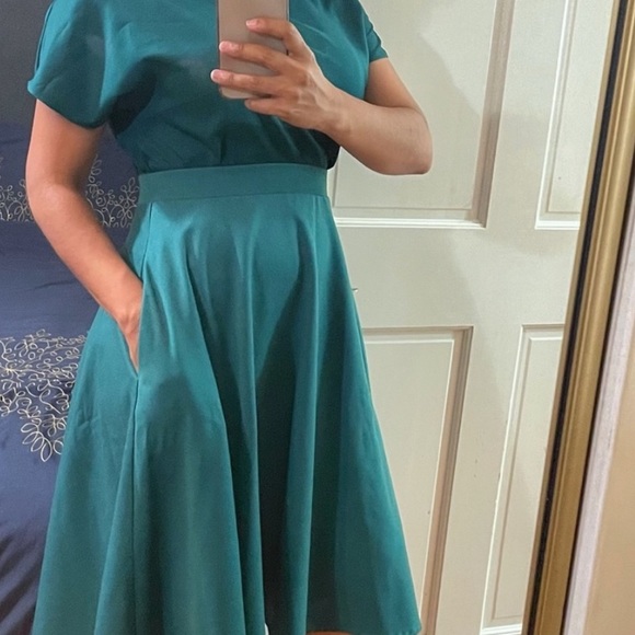 Vintage Inspired Teal Circle MIDI Skirt - Picture 2 of 9